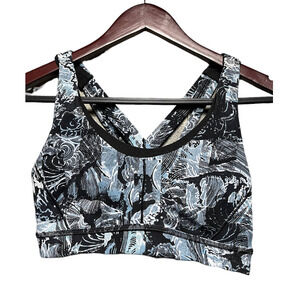 Women’s Lululemon Sport Bra / Size 6